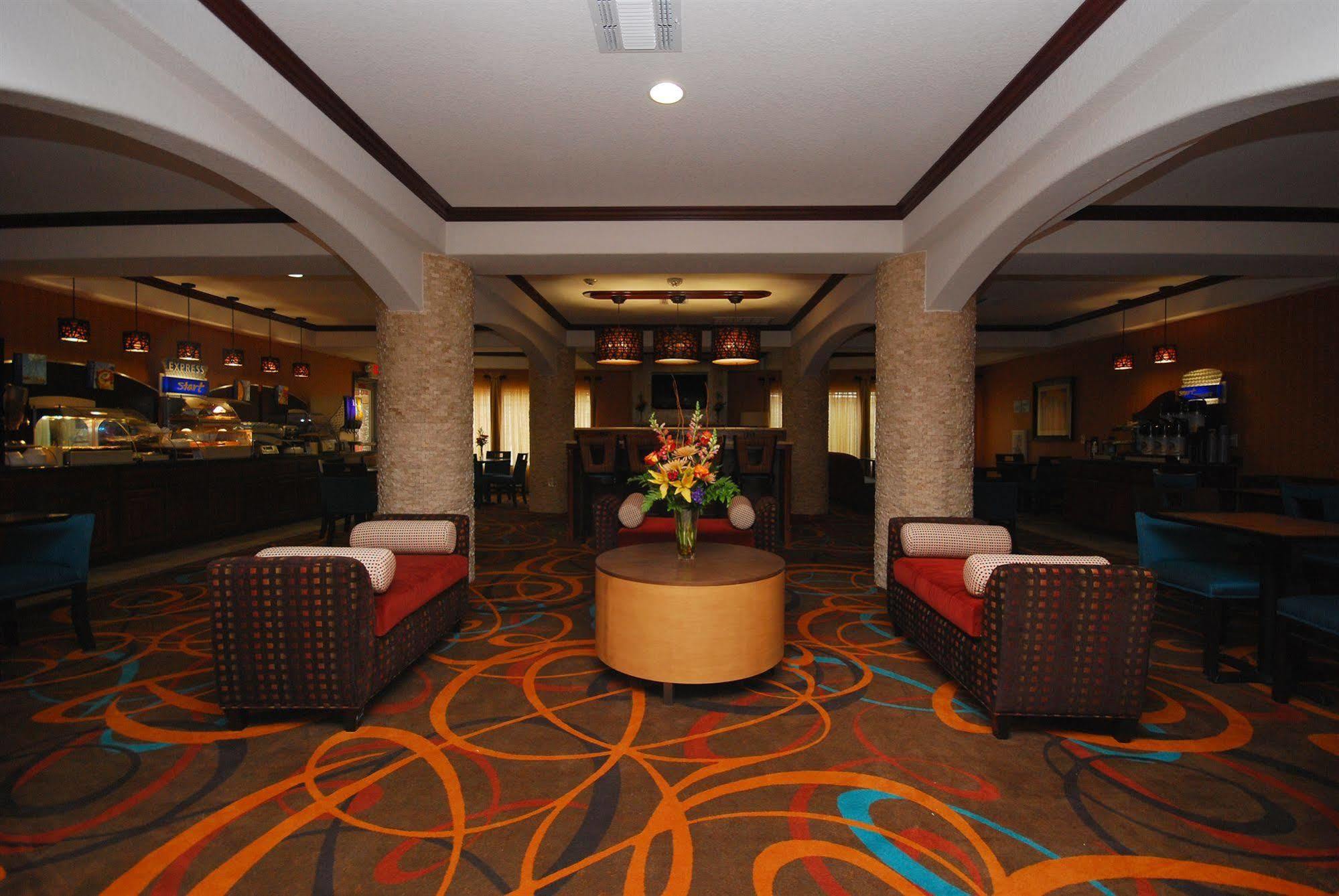 Holiday Inn Express & Suites Gonzales By Ihg מראה חיצוני תמונה